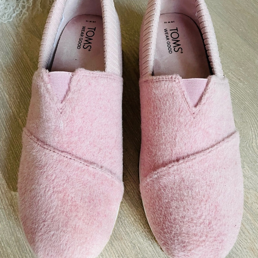 TOMS Soft Pink Fuzzy Slip-On Sneakers